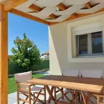Eleni No2 Apartman *