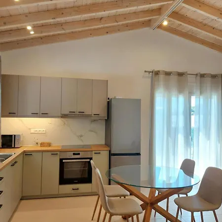 Eleni No2 Apartman Ájosz Górdiosz